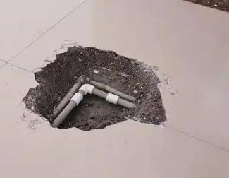 鹰手营卫生间漏水维修公司为您分享如何判断家里漏水